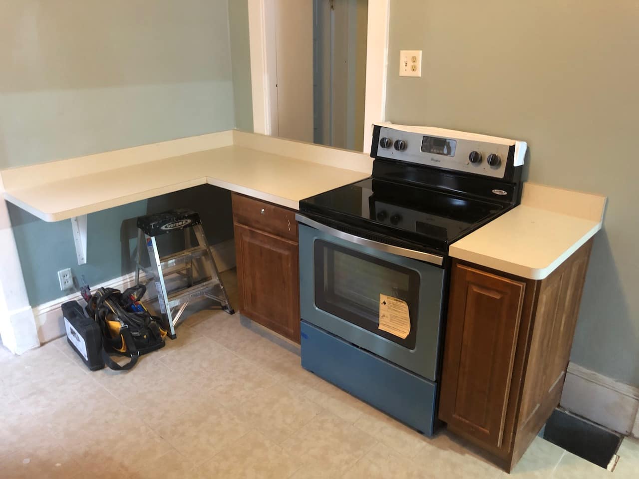 Cabinets and stove in Elementary