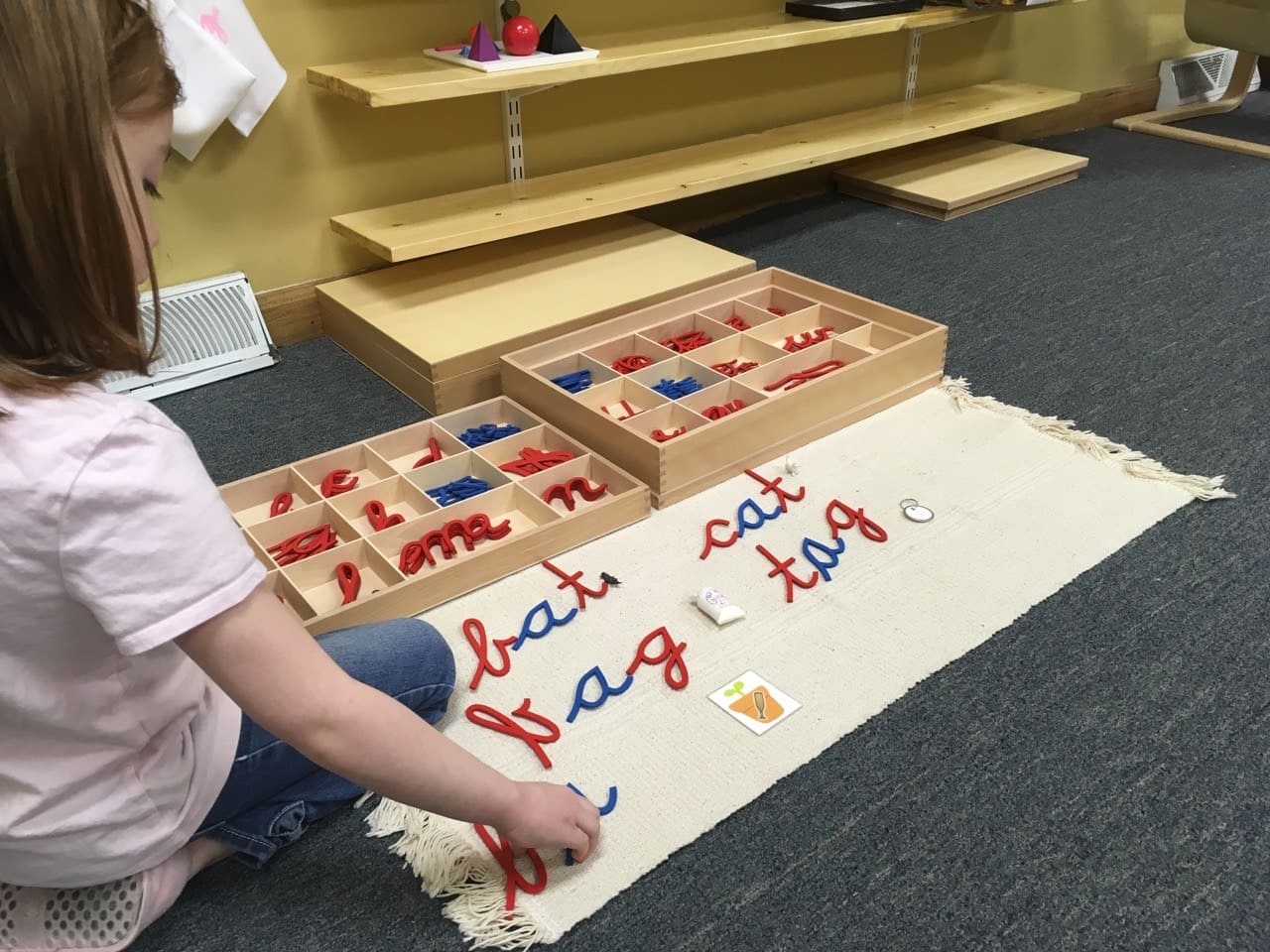 Using the Moveable Alphabet