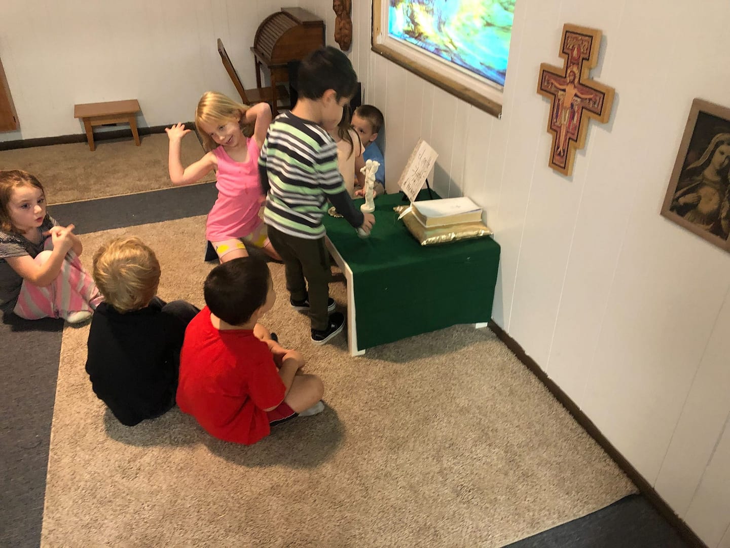 Primary Prayer Table