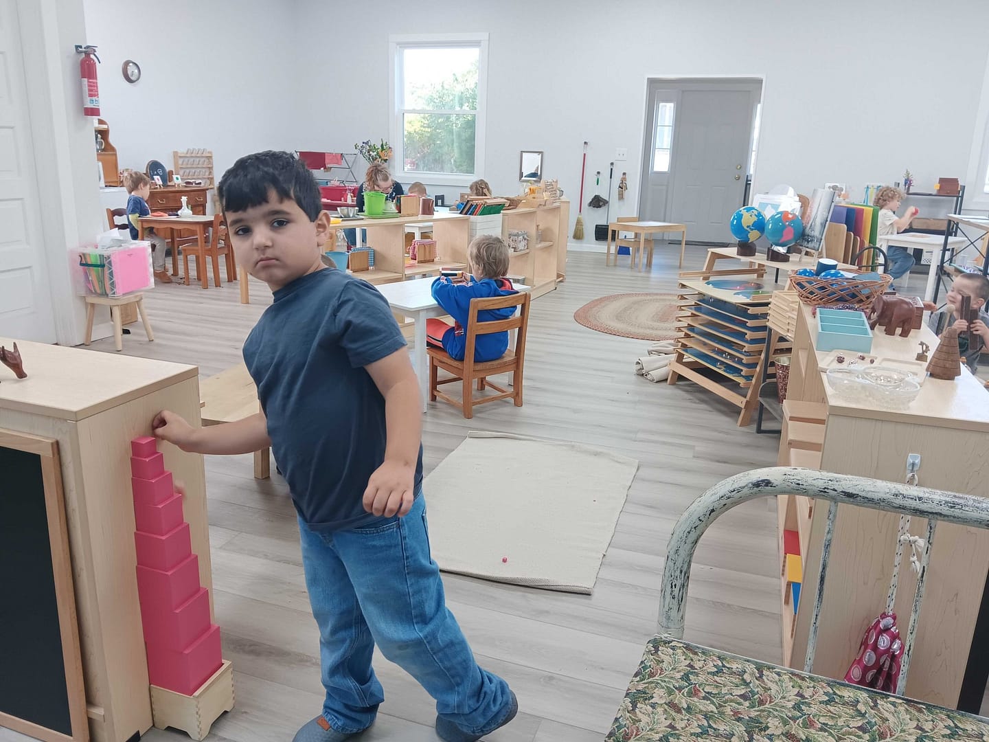 Pink Tower and classroom